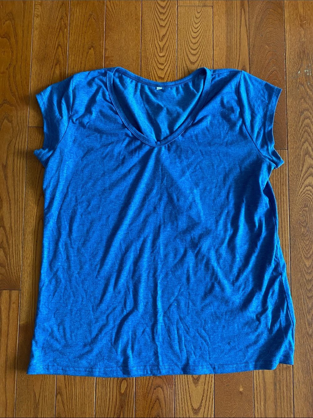 V-Neck Short Sleeve T shirt - Blue women’s size L